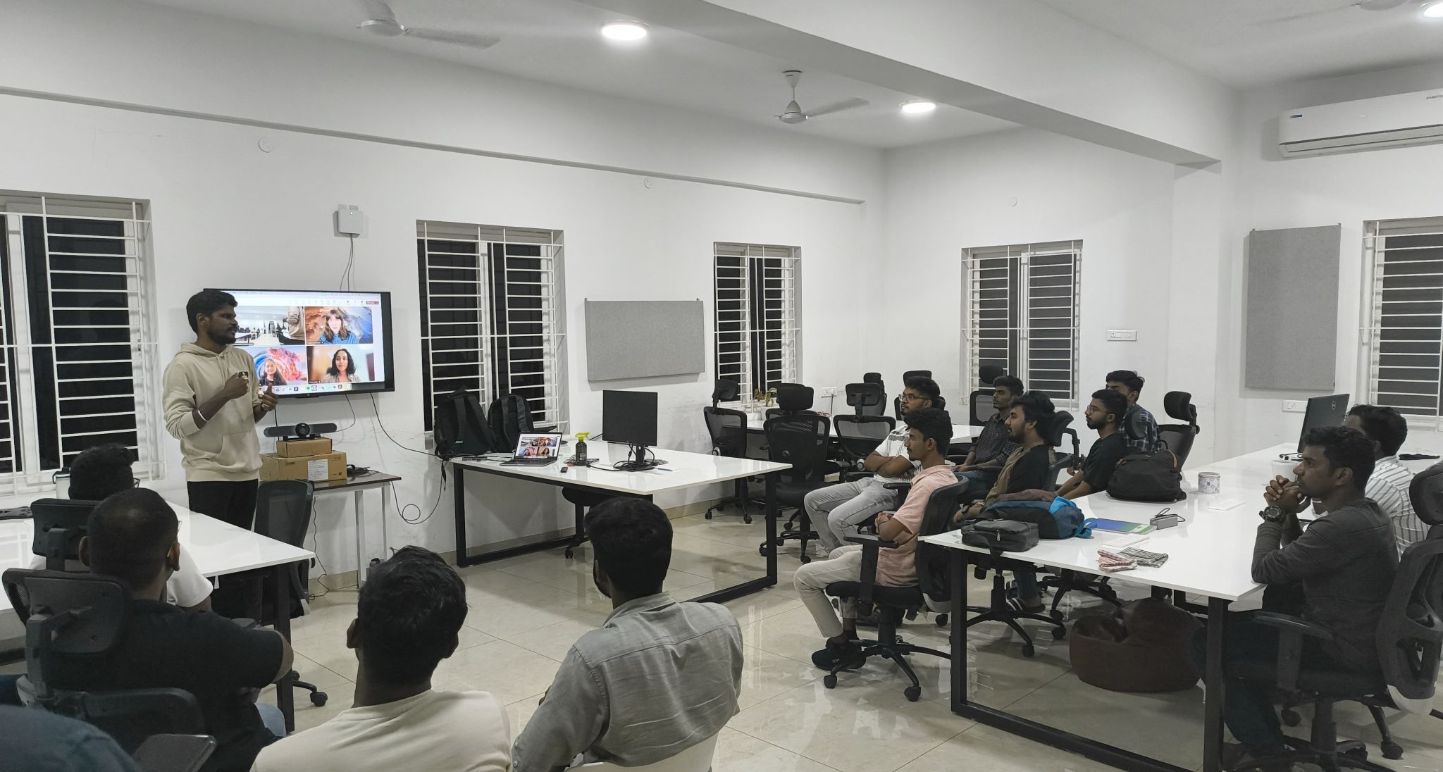 Casual connect with the spectators of Config Watch Party